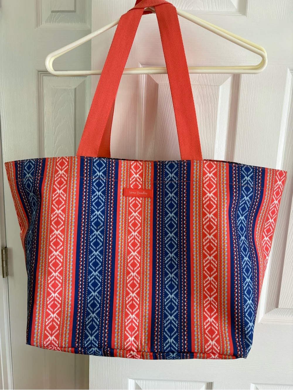 Vera Bradley Coral and Navy Striped Patterned Tote- like New.